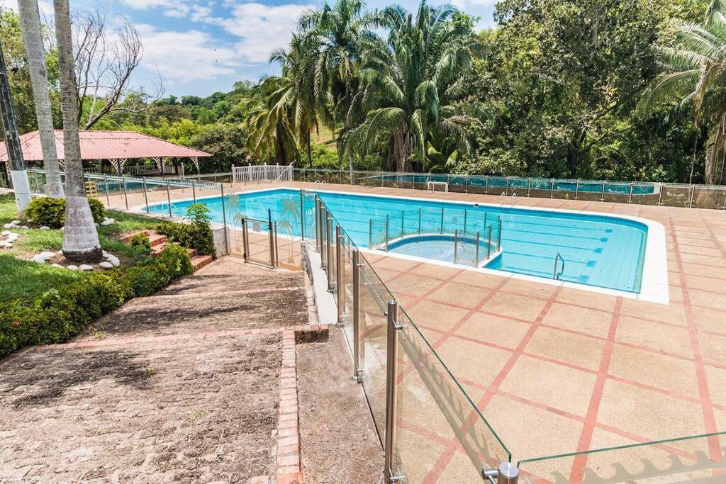 Villa Amazing House Private Swimming Pool & Air Conditioner *