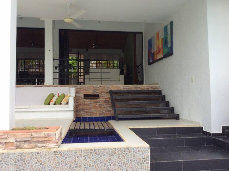 Villa Amazing House Private Swimming Pool & Air Conditioner