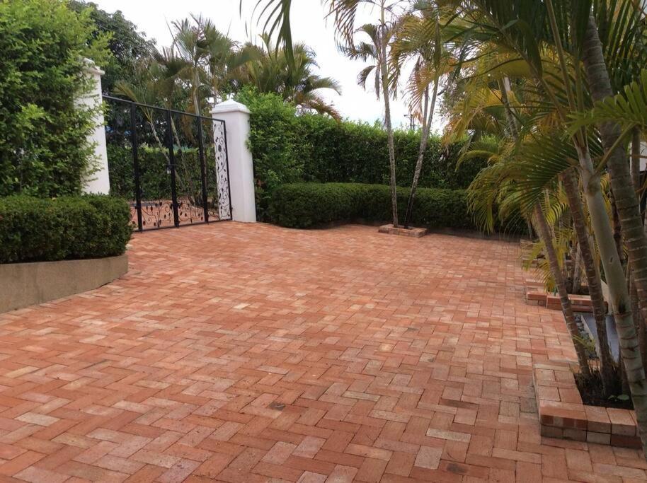 Villa Amazing House Private Swimming Pool & Air Conditioner