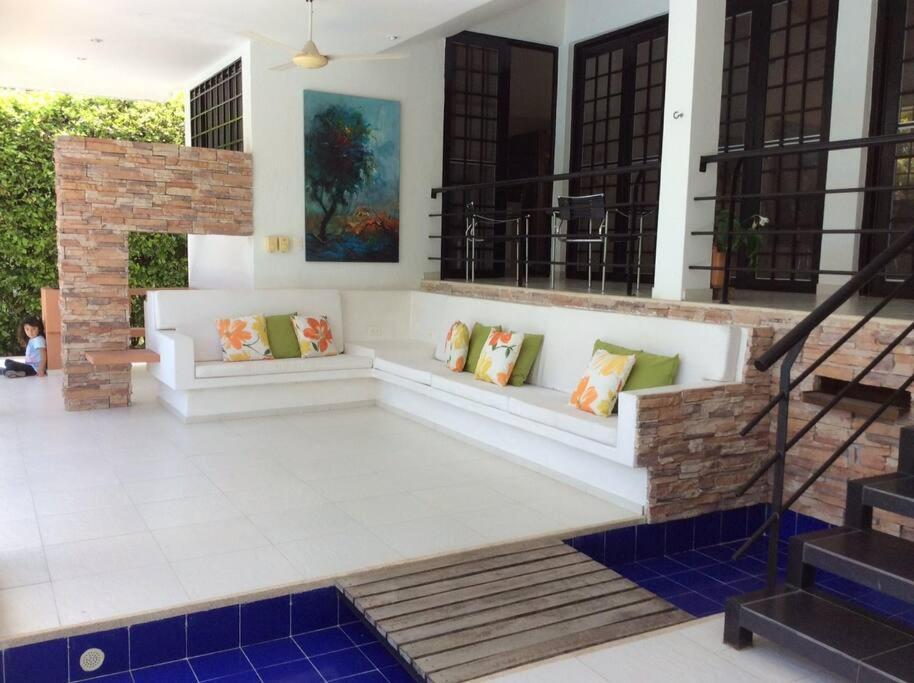 Amazing House Private Swimming Pool & Air Conditioner