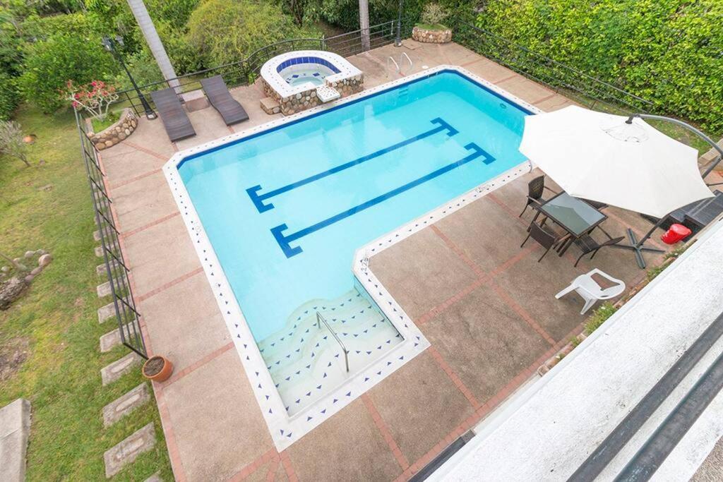 Amazing House Private Swimming Pool & Air Conditioner *