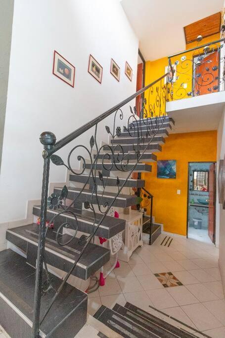 Villa Amazing House Private Swimming Pool & Air Conditioner Melgar