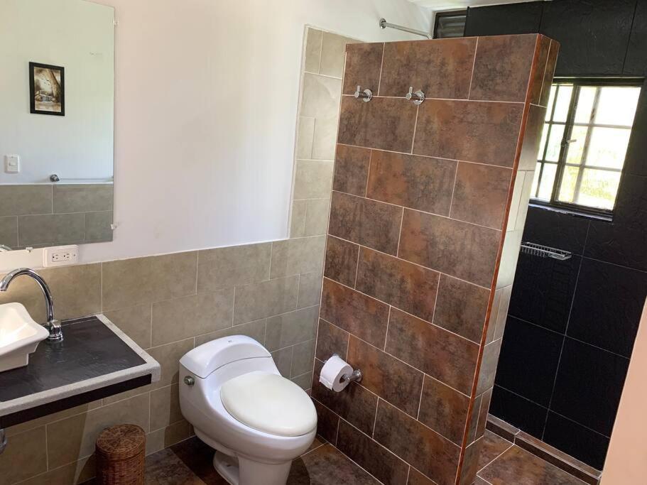 Amazing House Private Swimming Pool & Air Conditioner Villa Melgar